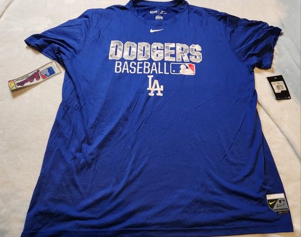 Nike Pro Combat LA Dodgers Baseball Blue Athletic Fitted Shirt Men 2XL Dri- Fit for Sale in Ontario, CA - OfferUp