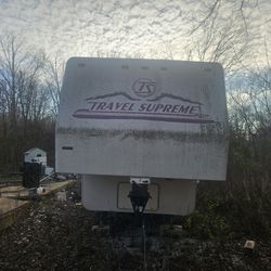 1996 Travel Supreme Camper