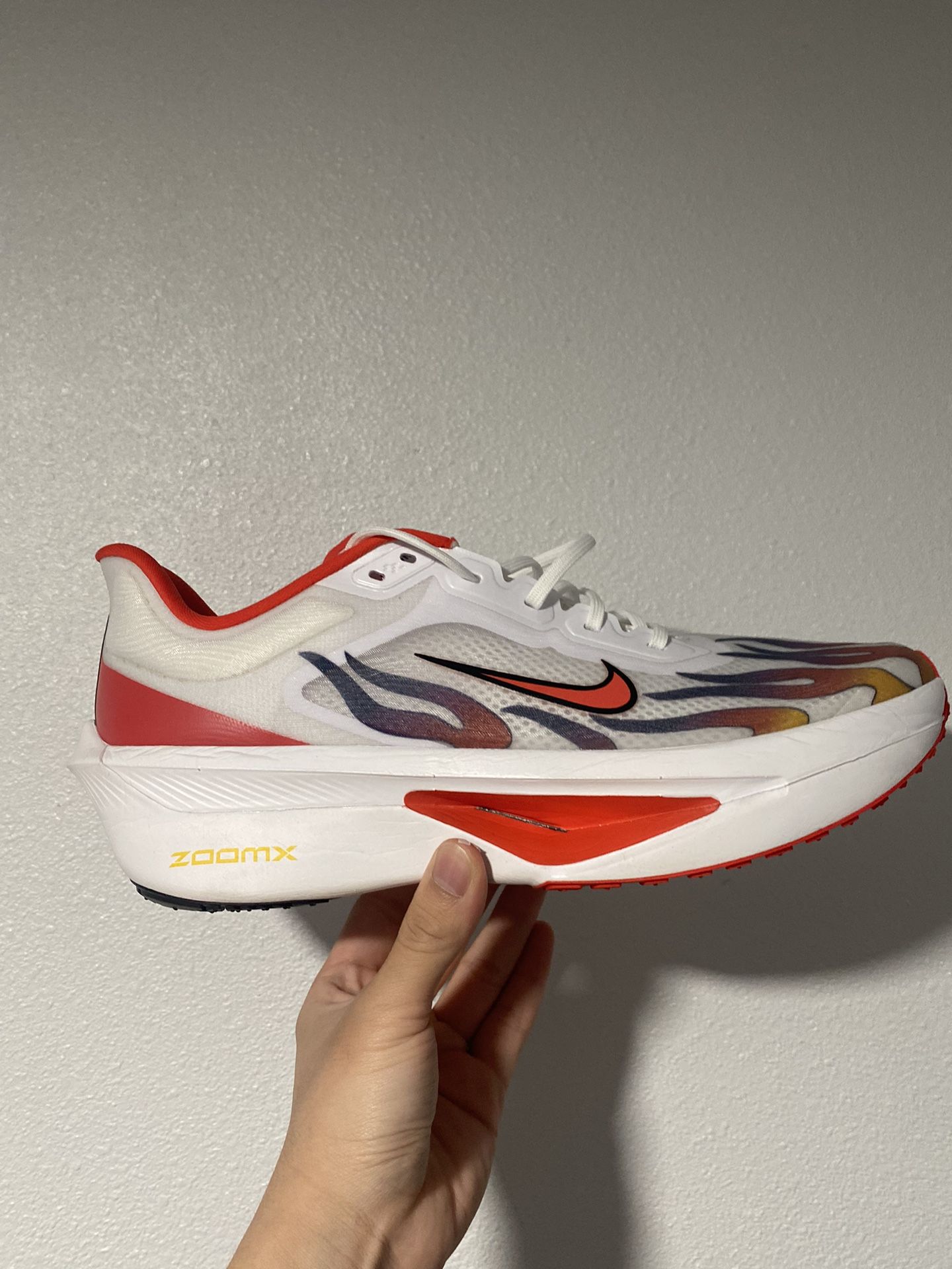 Nike Zoom Fly PRM White Habanero Size 13