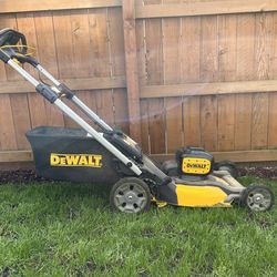 Dewalt 20v Electric mower