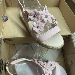 UGG Allairey Sparkles Girls Boys Sandels Size 11