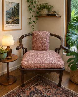 Vintage Chinese Horseshoe Back Armchair