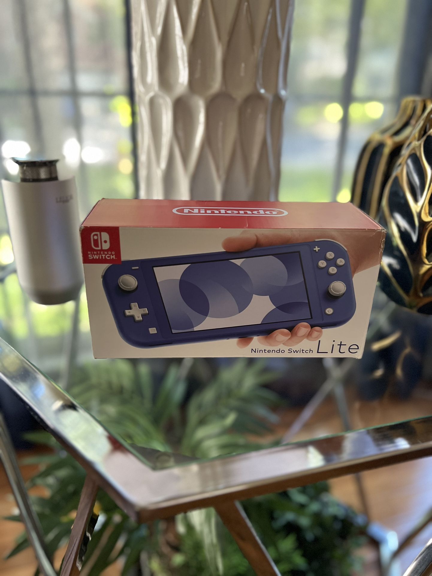 Blue nintendo switch lite (32 gb)