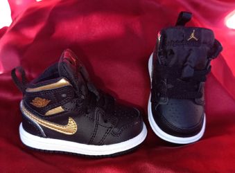 Air Jordan 1 Mid Toddler Shoes