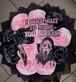 Horror Theme Satin Rose Bouquet Ghostface