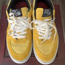 2008 Yellow Supreme Vans 10.0