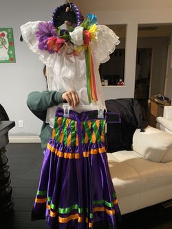 Chiapas Folklorico Outfit With Head Piece