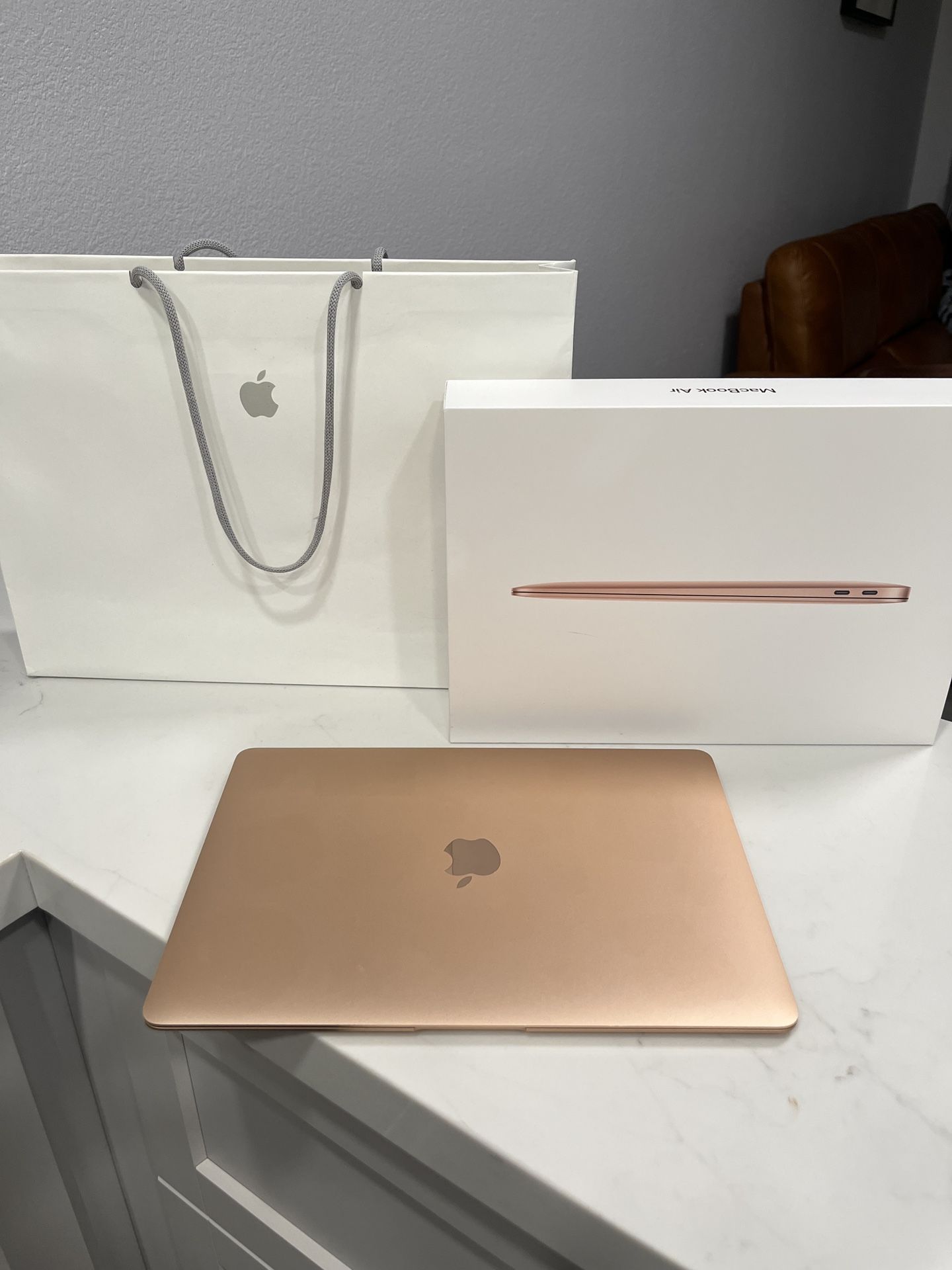 Rose Gold MacBook Air 13” pristine Condition