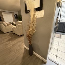 Vase and plant decor