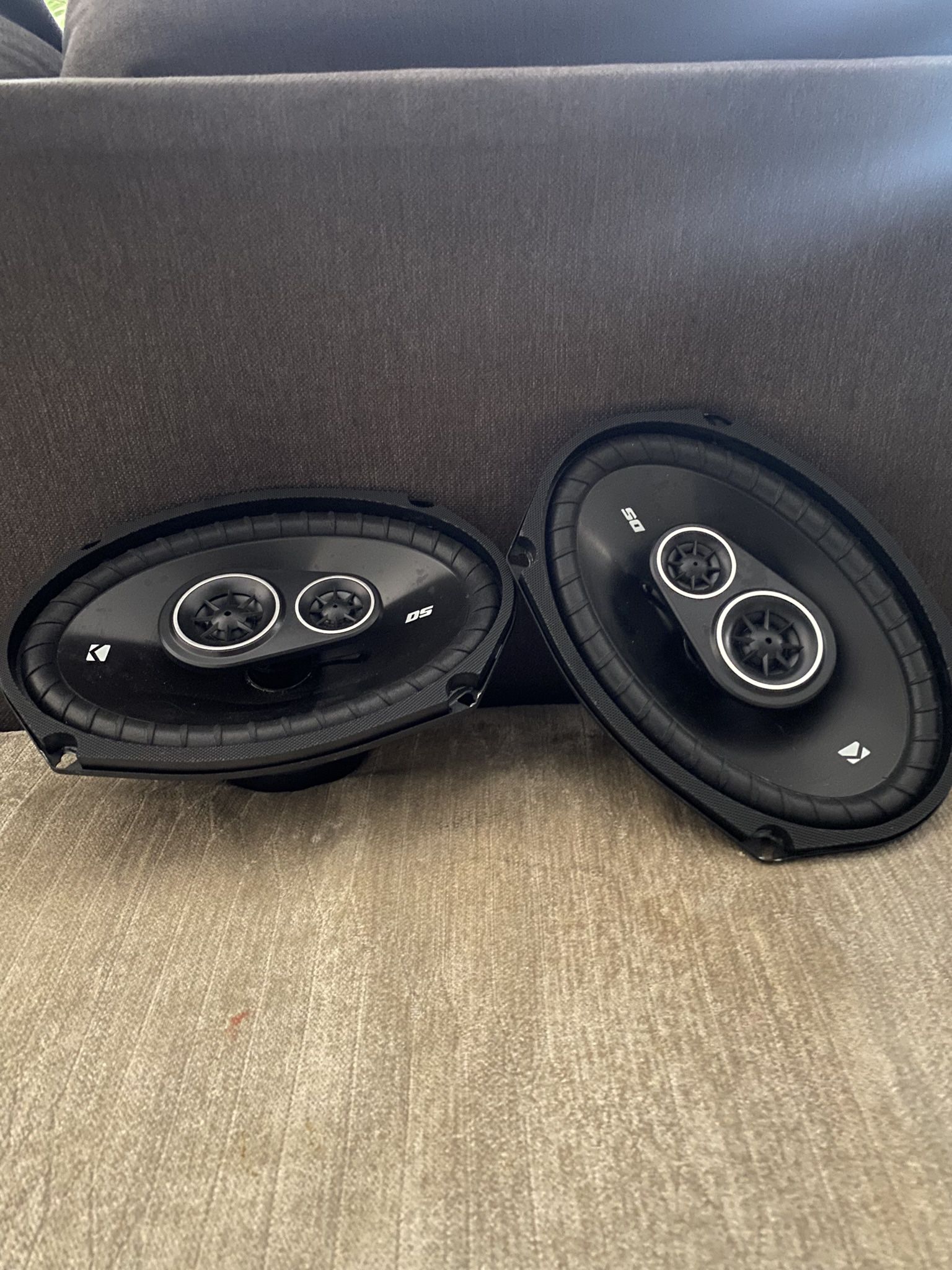 Kicker Cs 6”x 9” 3 Way Car Speaker 