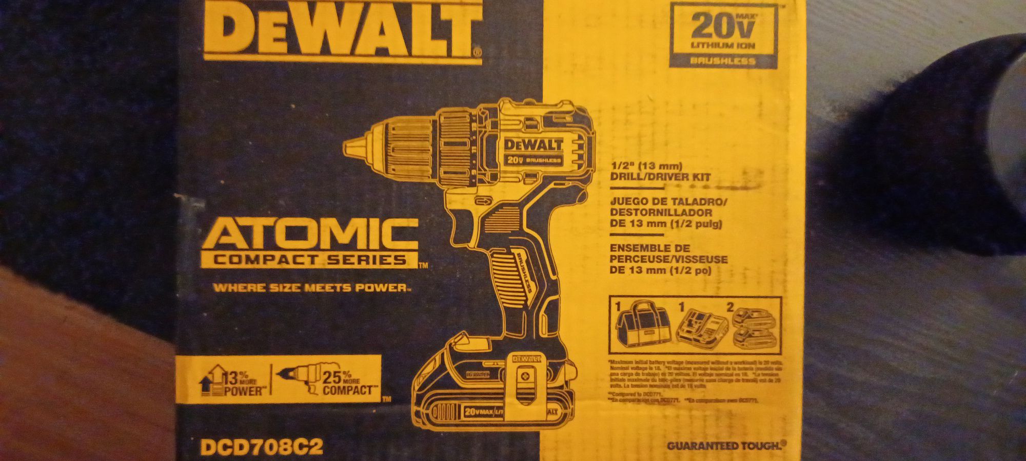 New Dewalt 20 Volt Atomic Series Cordless 1/2 Inch Drill  Kit