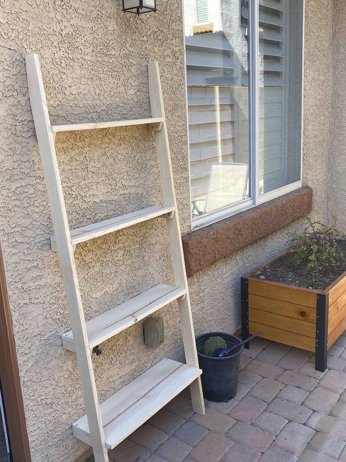 Ladder Shelf / Bookshelf / Crystal Shelf / Leaning Shelf
