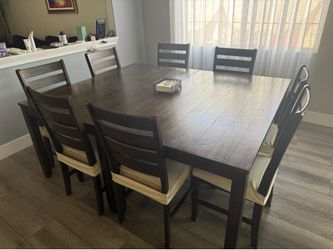 Large Dining Table & Chair Set