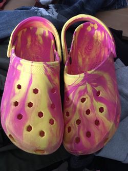 Tie dyed no boundaries