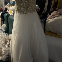Gold/white Dress 
