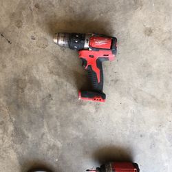 18v Milwaukee Drill