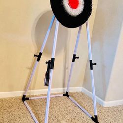 Plastic Axe Throwing Set & Dartboard (reversible)