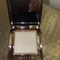 Jaclyn Hill Spark Highlighter (New and Unused)