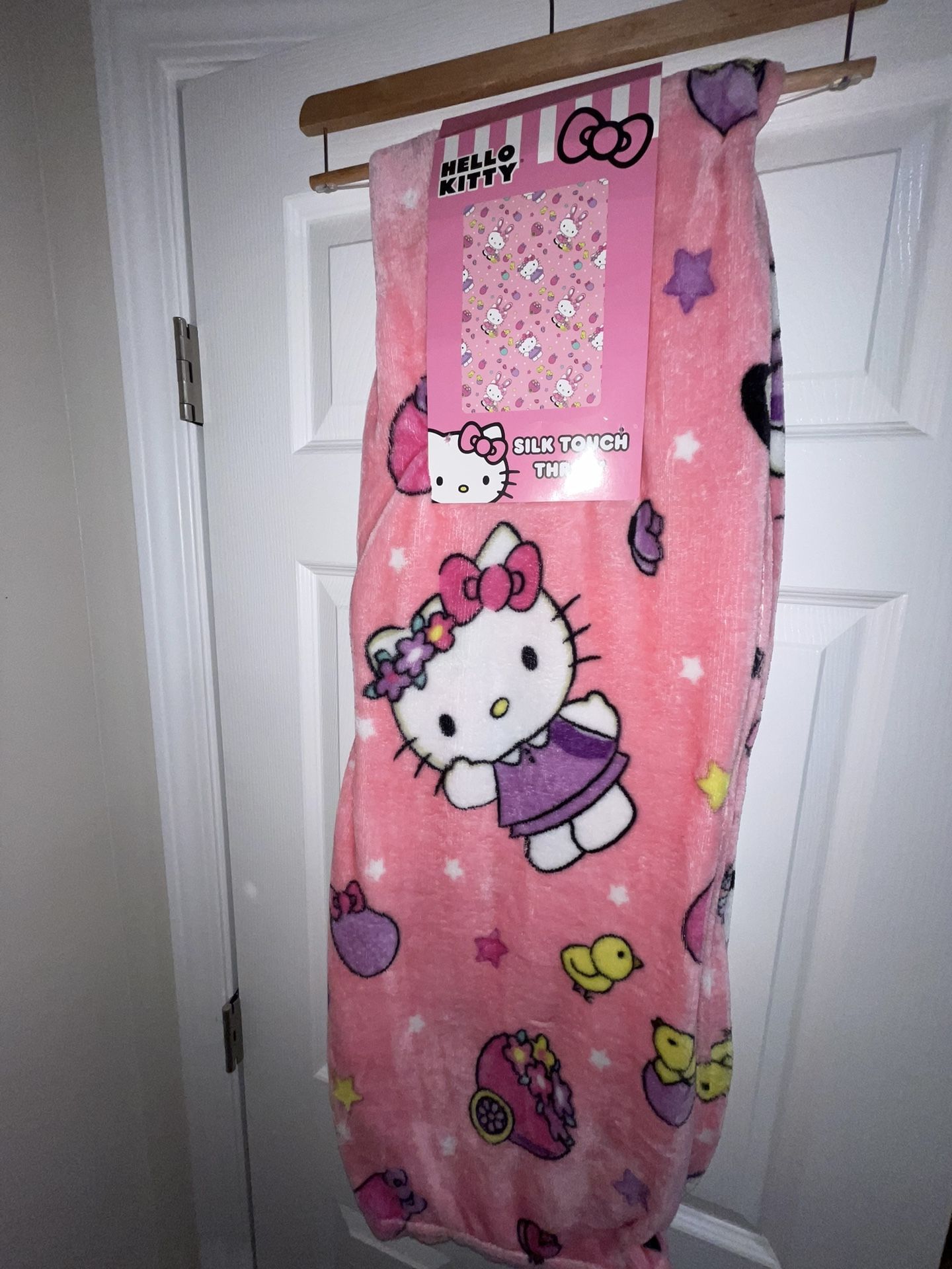 Hello Kitty Blanket 
