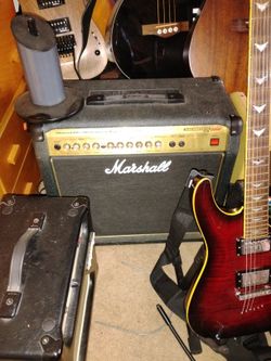 Marshall Valvestate 2000 Amplifier 