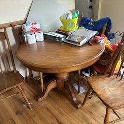 Kitchen Table w/ Chairs 