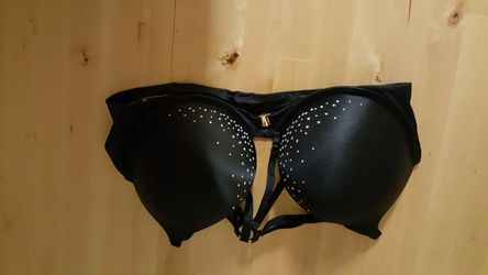 Victoria Secret Bombshell Push Up Bras (Size: 36 B) $55 o.b.o for Sale in  Los Angeles, CA - OfferUp
