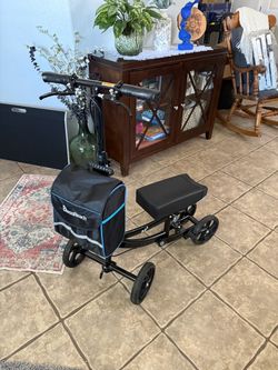 Lightly used knee scooter