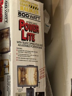 Halogen Light With Pole 