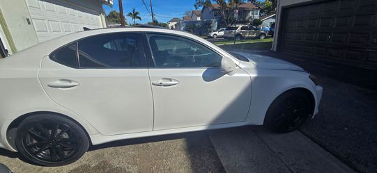 2008 Lexus is250