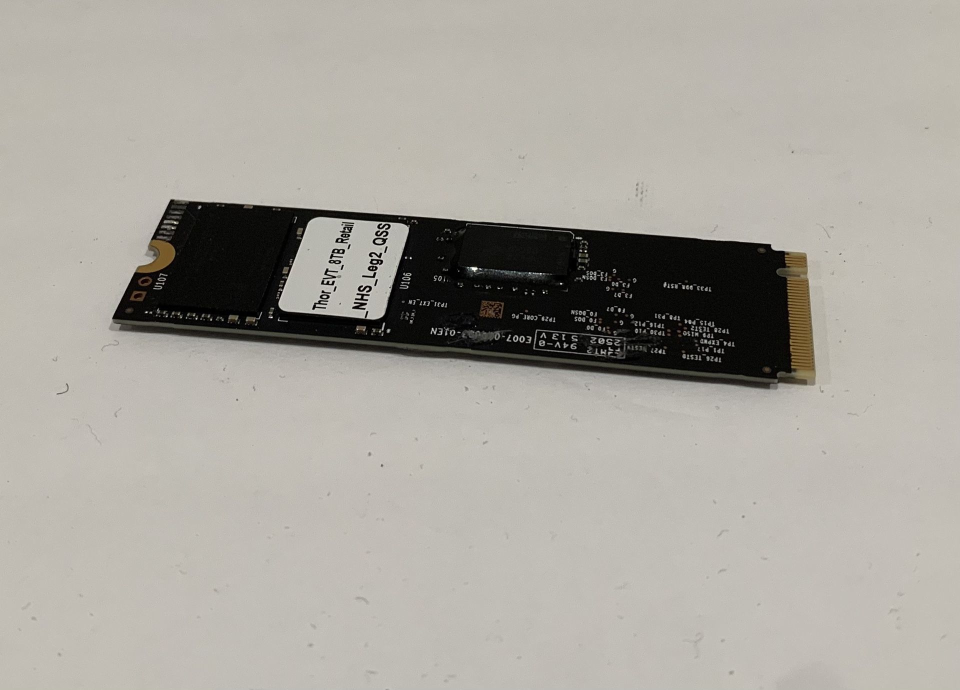 8 TB NVMe SSD no heatsink, bare drive