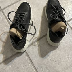 Ecco Shoes 