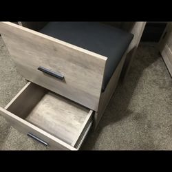 Make Up Vanity 