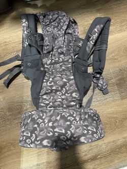 Lillebaby Baby Carrier