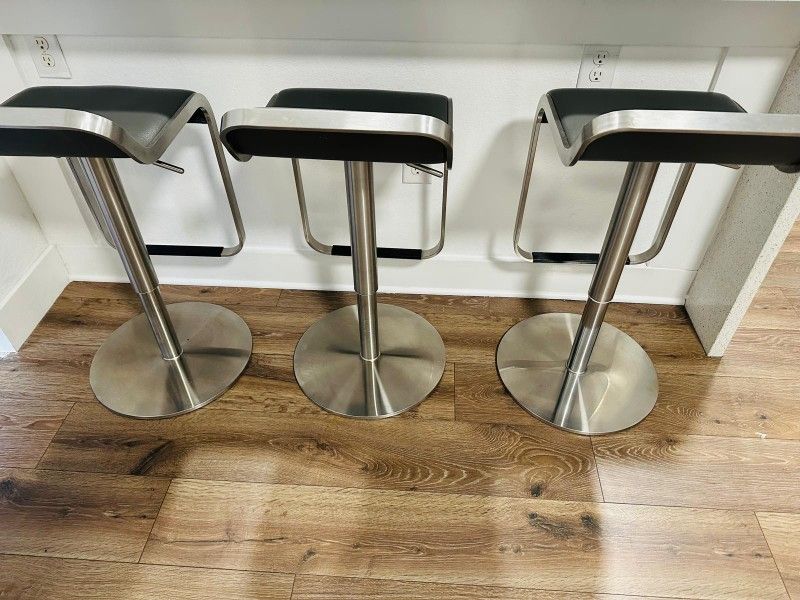 Bar Stools Leather and Metal