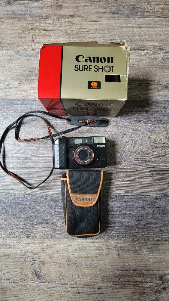 Canon Sure Shot AF35M Autoboy 2 Vintage 35mm Film Camera 38mm f/2.8 CLEAN w/CASE AND BOX 