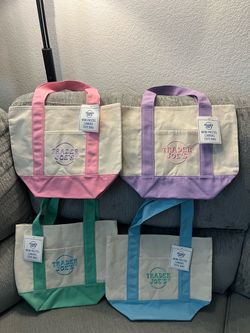 Trader Joe’s Mini Pastel Tote Bags – Complete Set of 4 NWT 🩷💜💚🩵