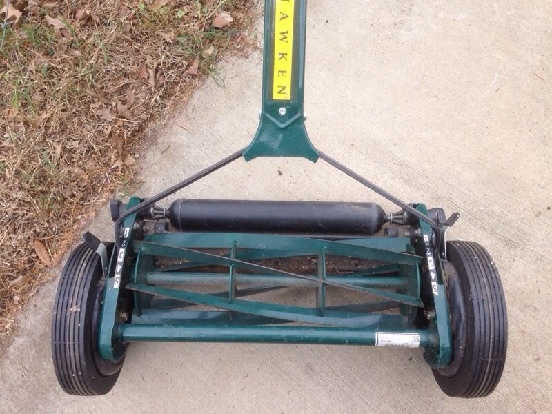 Smith & Hawken Push Mower