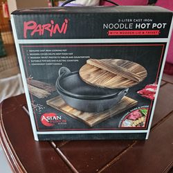 Parini noddle hot pot