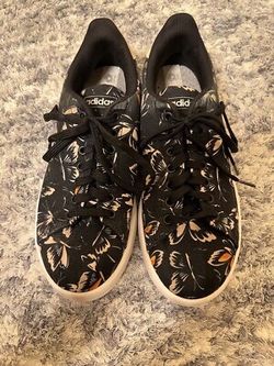 Adidas x Farm Rio Advantage Black Butterfly Sneakers Size 7 like new