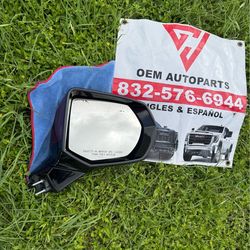 2024 2025 2026 Cadillac Escalade Yukon Denali Tahoe Suburban Right side passenger mirror with camera