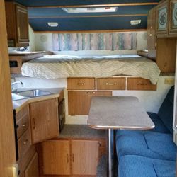 1993 Shadow Cruiser 9.5