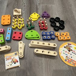 Kids building block set with 50 builder idea game cards