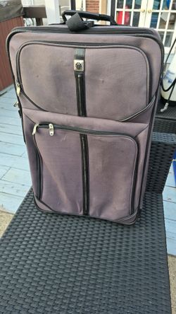 Gray Soft-Shell Rolling Suitcase