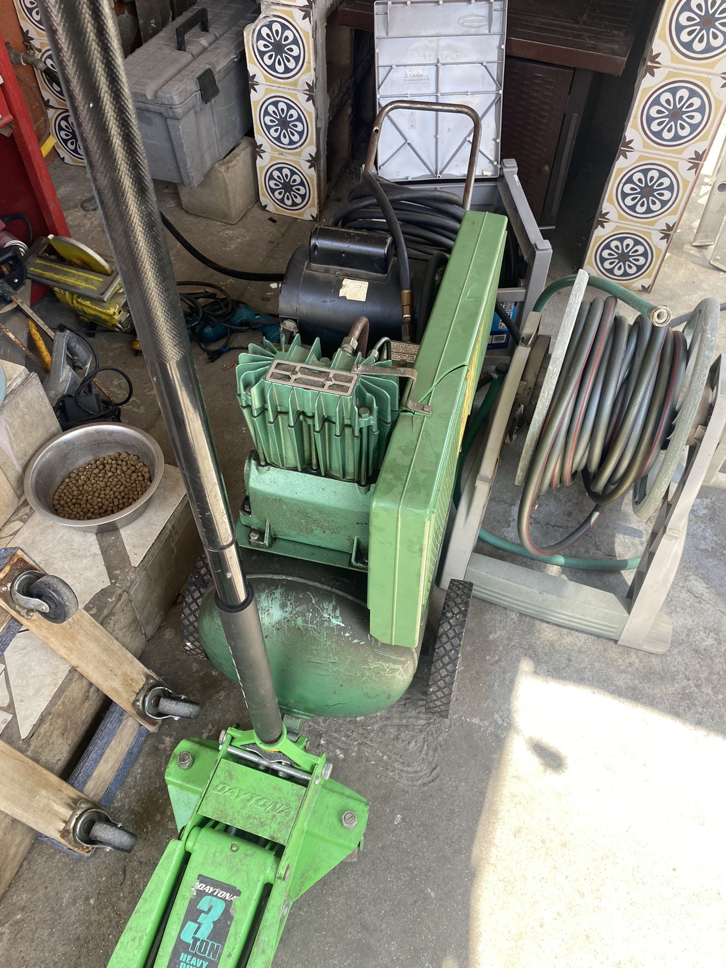 Compressor