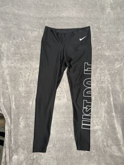 Women’s Nike Leggings 