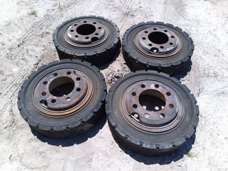 Set of 4 Forklift or Scissor Lift Solid Wheels Rims & Tires 7.00x15 -5.50x15