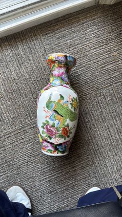 Vintage Chinese Vase