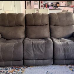 Comfortable Couches With Recliners And USB Ports