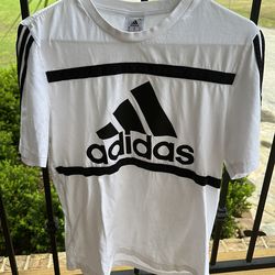 Men’s adidas shirt