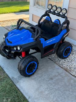 12V KCK Rover Monster Buggy UTV with parental Remote Control in like new condition